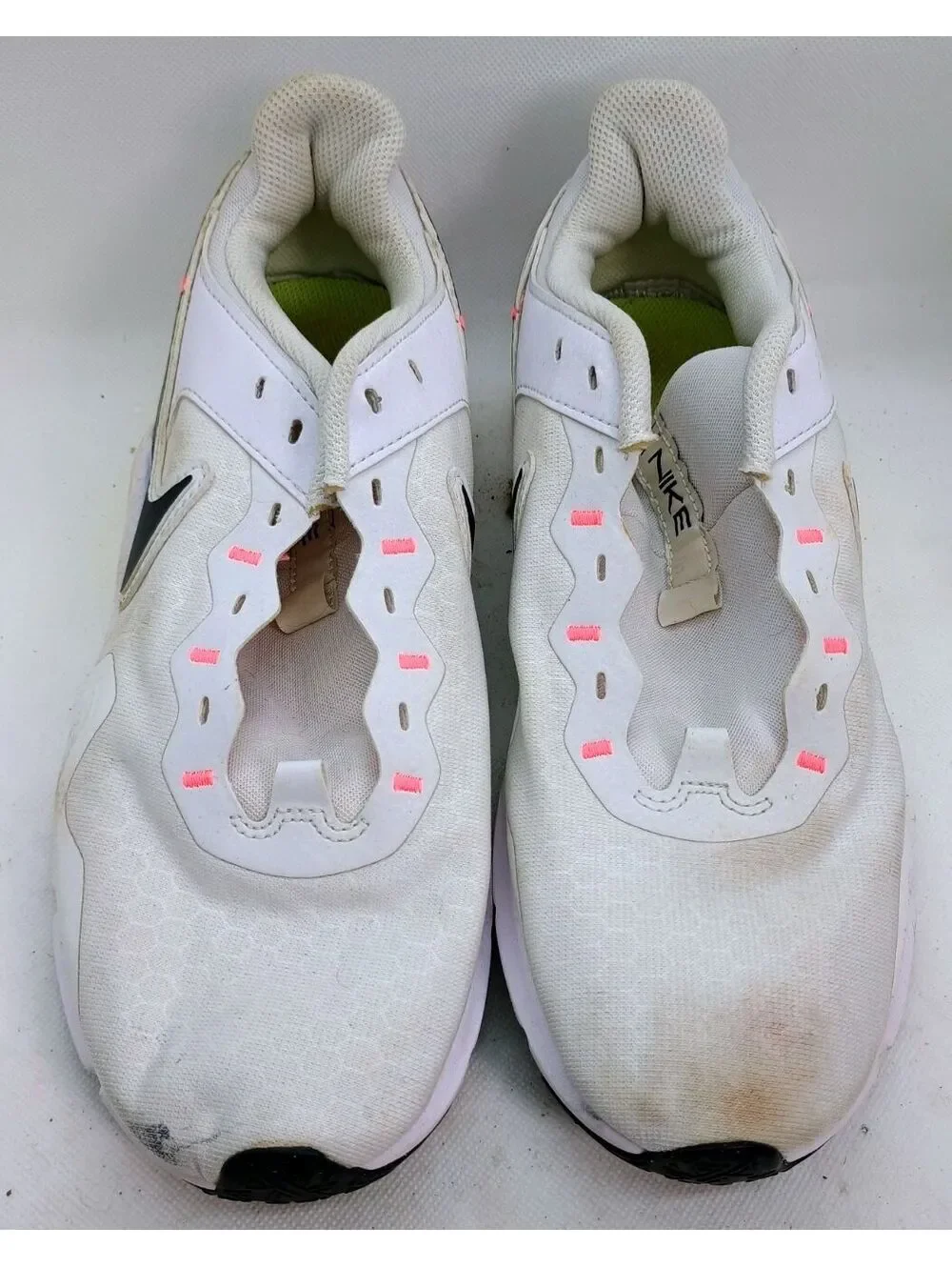 Nike Women's Legend Essential 2 CQ9545-107 White Running Shoes Sneakers Size 10